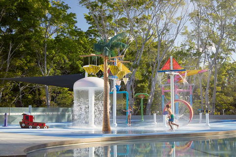 RACV Royal Pines Resort - Sunshine Coast Tourism 4