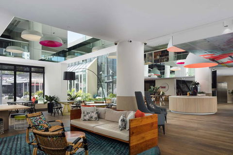 QT Gold Coast - Sunshine Coast Tourism 2