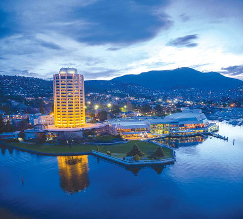 Wrest Point Hotel & Casino - Sunshine Coast Tourism 2