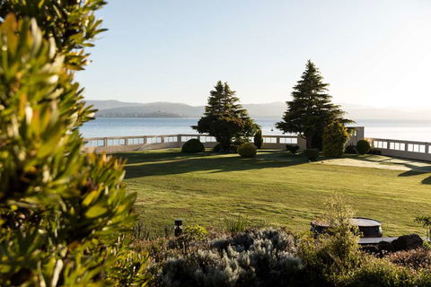 Wrest Point Hotel & Casino - Sunshine Coast Tourism 16