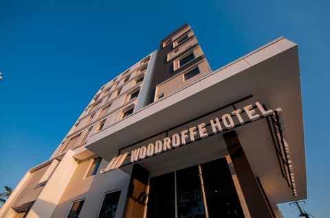 Woodroffe Hotel, Gold Coast - Sunshine Coast Tourism 3