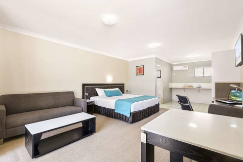 Comfort Inn North Brisbane - Holiday Sunshine Coast 2