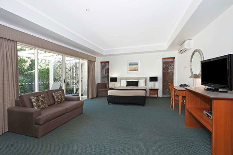 Comfort Inn & Suites Northgate Airport - Sunshine Coast Tourism 6