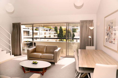 Salamanca Inn - Sunshine Coast Tourism 1