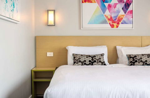 Nightcap at Coolaroo Hotel - Sunshine Coast Tourism 7