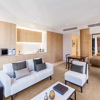 Skye Hotel Suites - Holiday Sunshine Coast 10