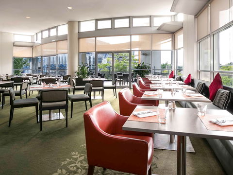 Novotel Sydney Olympic Park - Holiday Sunshine Coast 8