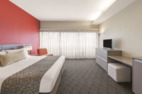 Travelodge Hobart Airport - Sunshine Coast Tourism 7
