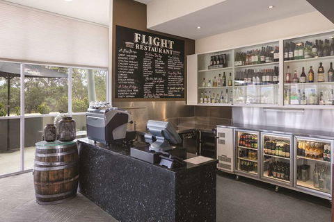 Travelodge Hobart Airport - Sunshine Coast Tourism 14