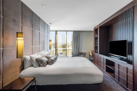 Gambaro Hotel - Holiday Sunshine Coast 13