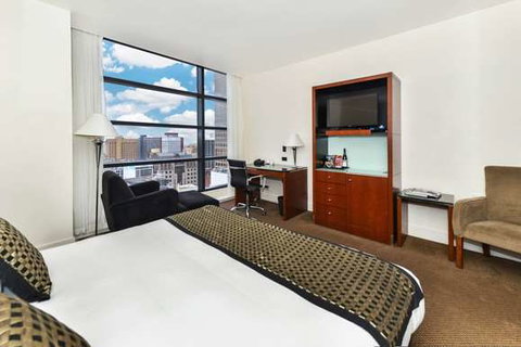 Peppers Waymouth Hotel - Sunshine Coast Tourism 3