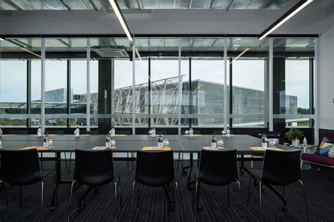 Atura Adelaide Airport - Holiday Sunshine Coast 9