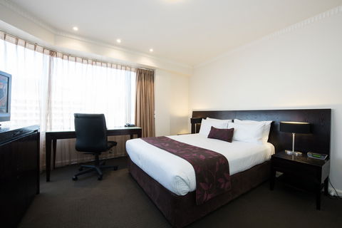 Hotel Grand Chancellor Adelaide - Sunshine Coast Tourism 5