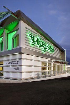 Walkers Arms Hotel - Holiday Sunshine Coast 0