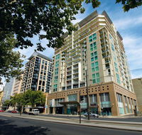 Oaks Embassy - Sunshine Coast Tourism