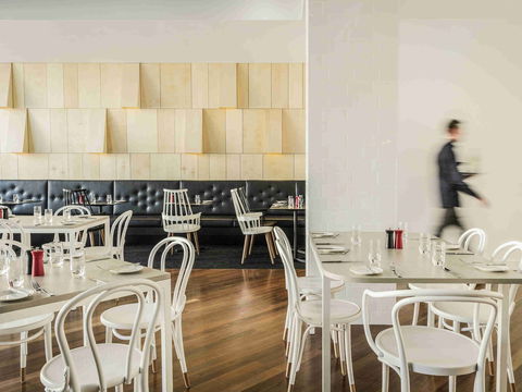 Ibis Adelaide - Sunshine Coast Tourism 16