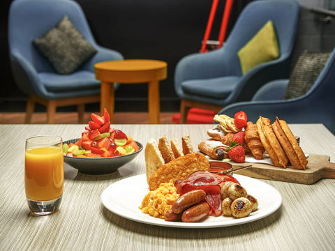 Ibis Adelaide - Sunshine Coast Tourism 17