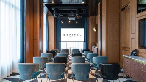 Sofitel Adelaide - Sunshine Coast Tourism 7