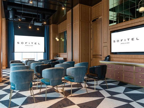 Sofitel Adelaide - Sunshine Coast Tourism 8