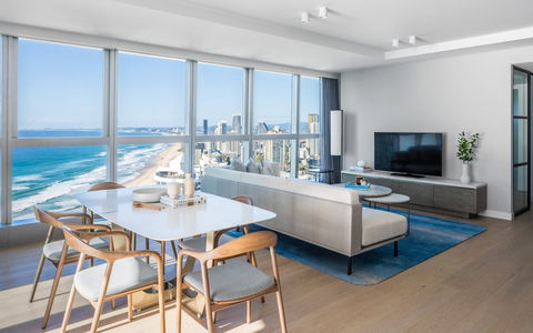 Langham, Gold Coast & Jewel Residences - Holiday Sunshine Coast 4