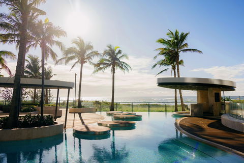 Langham, Gold Coast & Jewel Residences - Holiday Sunshine Coast 6