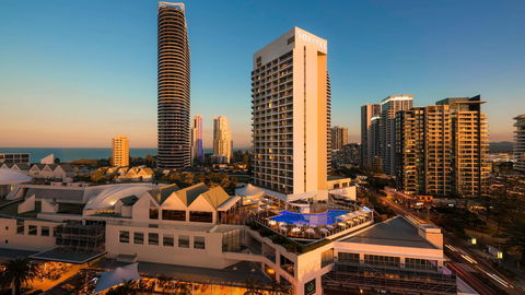 Sofitel Gold Coast - Holiday Sunshine Coast 2