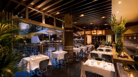 Sofitel Gold Coast - Holiday Sunshine Coast 10