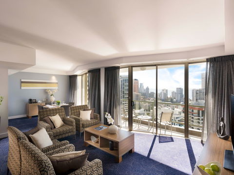 Sofitel Gold Coast - Holiday Sunshine Coast 12
