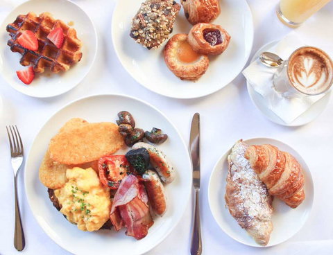 The Hotel Windsor - Sunshine Coast Tourism 8