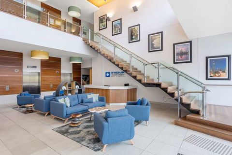 Wyndham Surfers Paradise Resort - Sunshine Coast Tourism 3