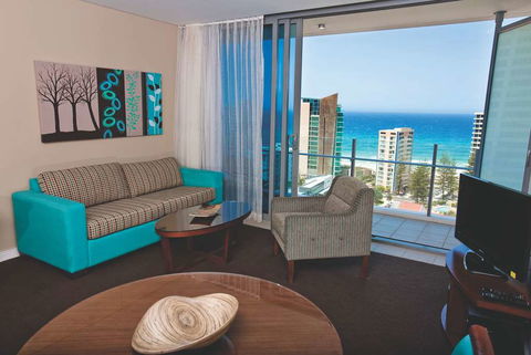 Wyndham Surfers Paradise Resort - Sunshine Coast Tourism 6