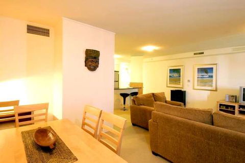 Mantra Broadbeach On The Park - Holiday Sunshine Coast 10