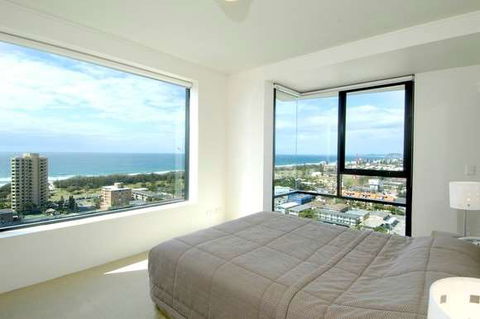 Mantra Broadbeach On The Park - Holiday Sunshine Coast 12