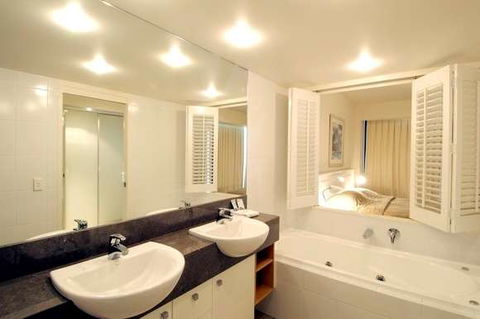 Mantra Broadbeach On The Park - Holiday Sunshine Coast 13