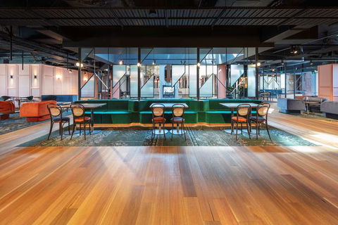 Amora Hotel Riverwalk Melbourne - Sunshine Coast Tourism 5