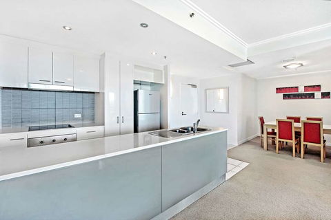 ULTIQA Freshwater Point Resort - Sunshine Coast Tourism 6