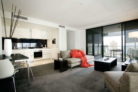 Mantra Circle On Cavill - Sunshine Coast Tourism 2