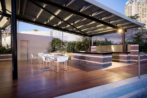 Mantra Circle On Cavill - Sunshine Coast Tourism 10