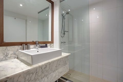 Melbourne Marriott Hotel - Sunshine Coast Tourism 3