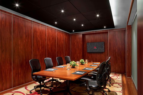 Melbourne Marriott Hotel - Sunshine Coast Tourism 6