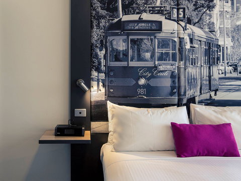 Mercure Melbourne Therry St - Holiday Sunshine Coast 4