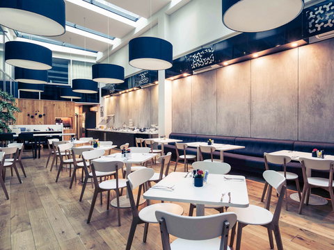 Mercure Melbourne Therry St - Holiday Sunshine Coast 11