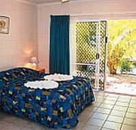 Colonial Palms Motor Inn - Holiday Sunshine Coast