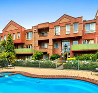 Comfort Apartments Royal Gardens - Sunshine Coast Tourism