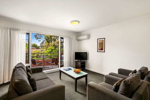 Comfort Apartments Royal Gardens - Holiday Sunshine Coast 8