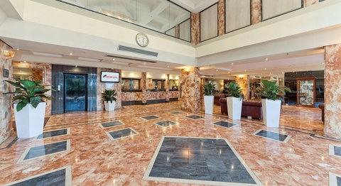 Bayview on the Park - Holiday Sunshine Coast 1