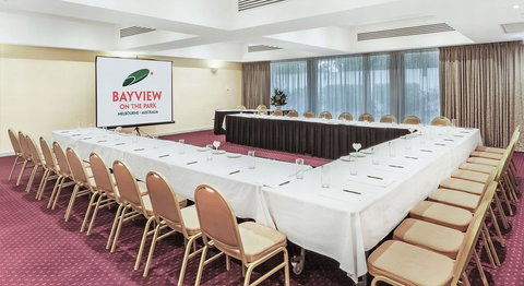 Bayview on the Park - Holiday Sunshine Coast 4