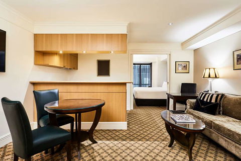 Stamford Plaza Melbourne - Sunshine Coast Tourism 14
