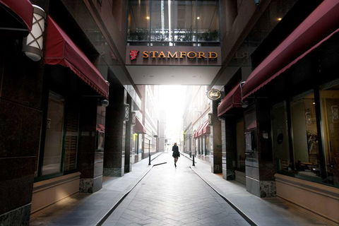 Stamford Plaza Melbourne - Sunshine Coast Tourism 1