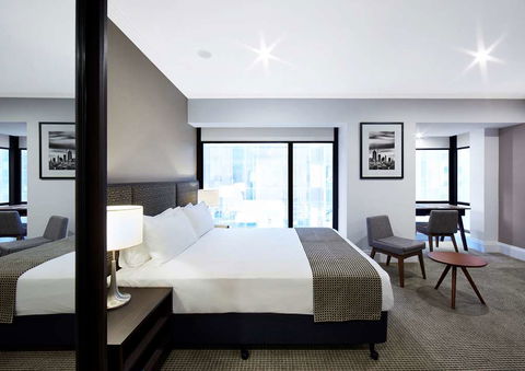 Stamford Plaza Melbourne - Sunshine Coast Tourism 5
